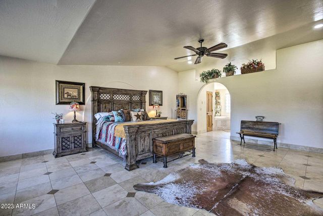 6614 W SWEETWATER Avenue, Glendale, AZ 85304