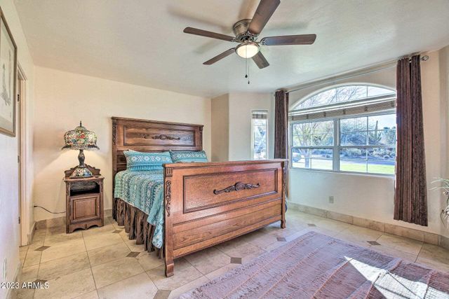 6614 W SWEETWATER Avenue, Glendale, AZ 85304