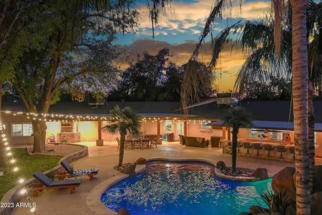 6614 W SWEETWATER Avenue, Glendale, AZ 85304