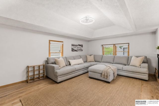 4217 Polk Street, Omaha, NE 68107