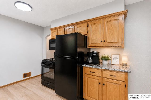 4217 Polk Street, Omaha, NE 68107