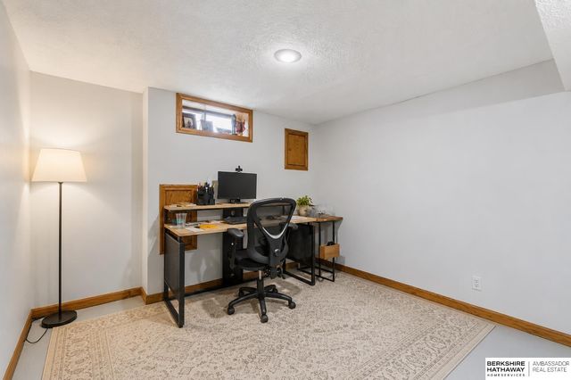 4217 Polk Street, Omaha, NE 68107