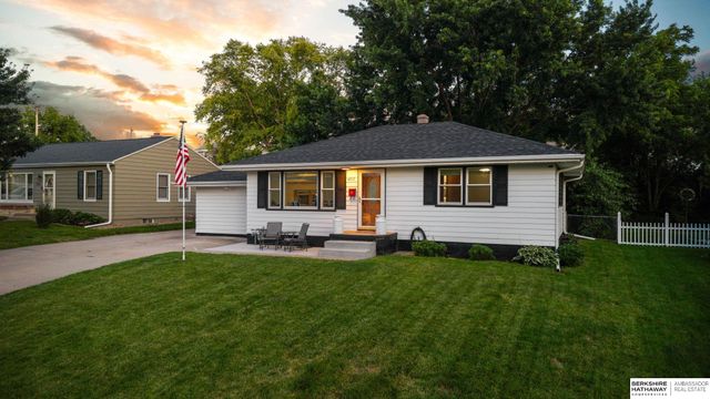 4217 Polk Street, Omaha, NE 68107