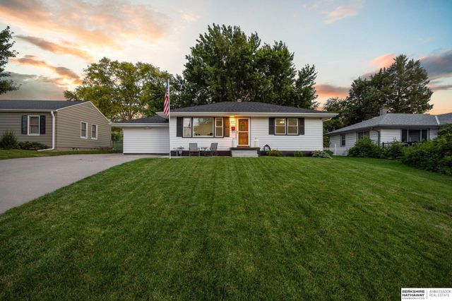 4217 Polk Street, Omaha, NE 68107