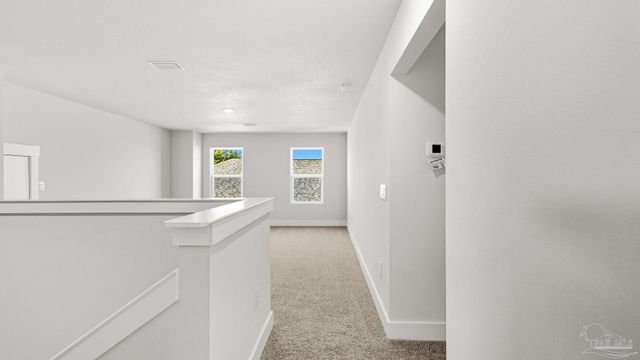 8625 Russellcross Blvd, Pensacola, FL 32507