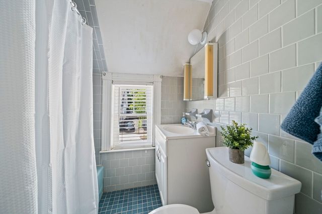 89 Ardell Street, Quincy, MA 02171