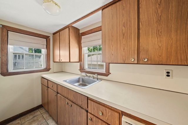 89 Ardell Street, Quincy, MA 02171