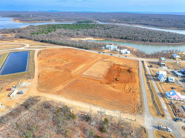 73 Water Street, Carlton Landing, OK 74432