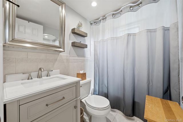 2449 Union Boulevard 39A, Islip, NY 11751