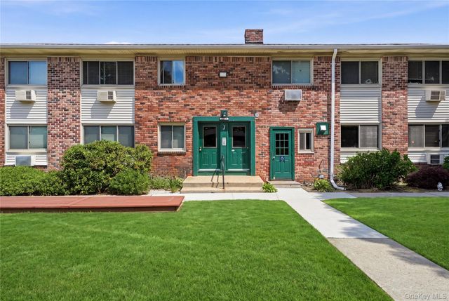 2449 Union Boulevard 39A, Islip, NY 11751