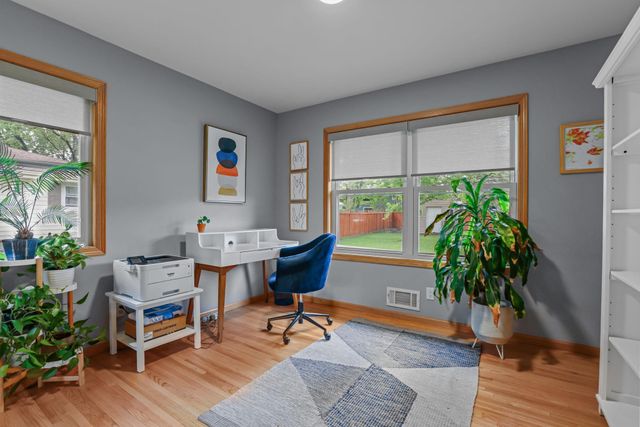 10101 Harrison Road, Bloomington, MN 55437