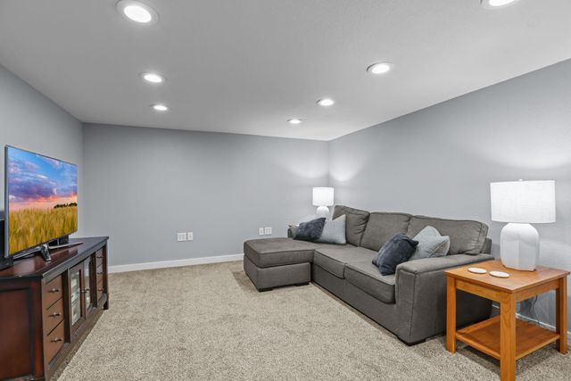 10101 Harrison Road, Bloomington, MN 55437
