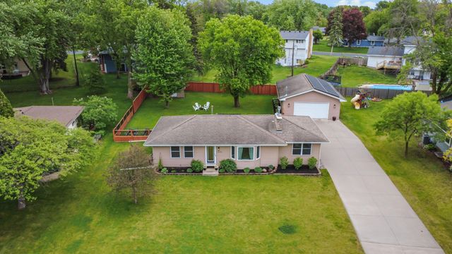 10101 Harrison Road, Bloomington, MN 55437