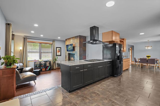 10101 Harrison Road, Bloomington, MN 55437