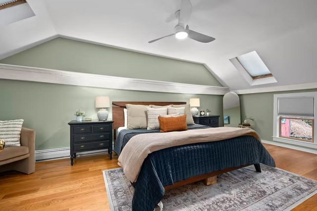 11 Marbleridge Rd, North Andover, MA 01845