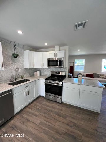 3076 Los Robles Road A, Thousand Oaks, CA 91362