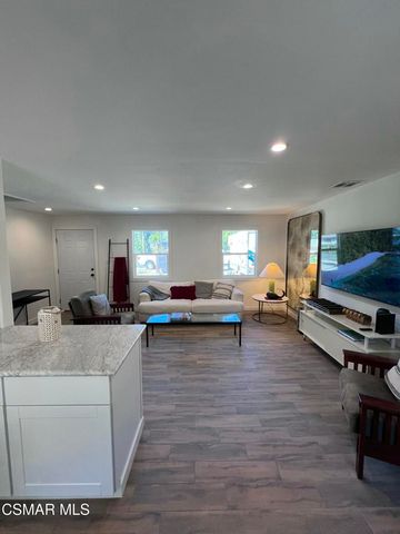 3076 Los Robles Road A, Thousand Oaks, CA 91362