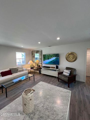 3076 Los Robles Road A, Thousand Oaks, CA 91362