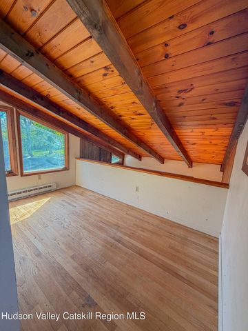 94 Countryside Drive, Westerlo, NY 12193