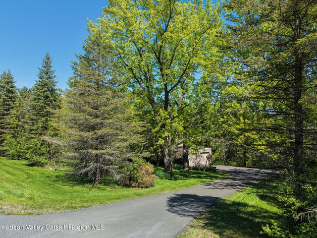 94 Countryside Drive, Westerlo, NY 12193