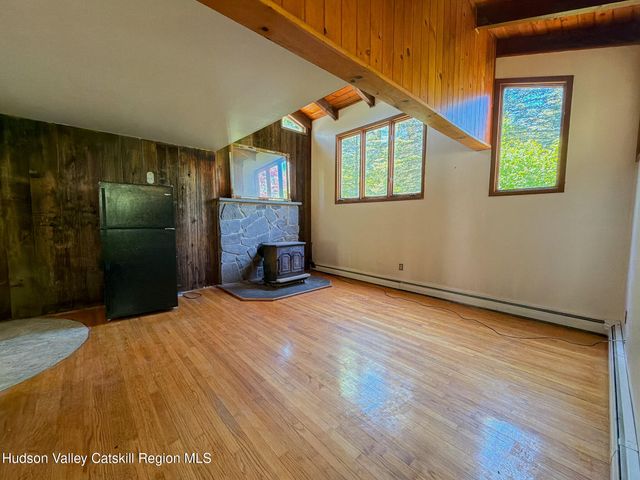 94 Countryside Drive, Westerlo, NY 12193