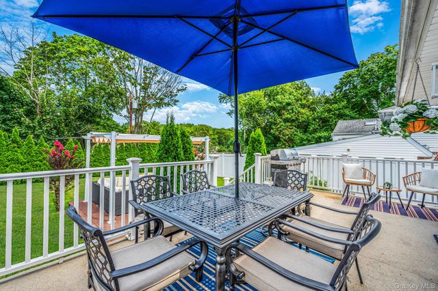 5 Gardenia Drive, Commack, NY 11725