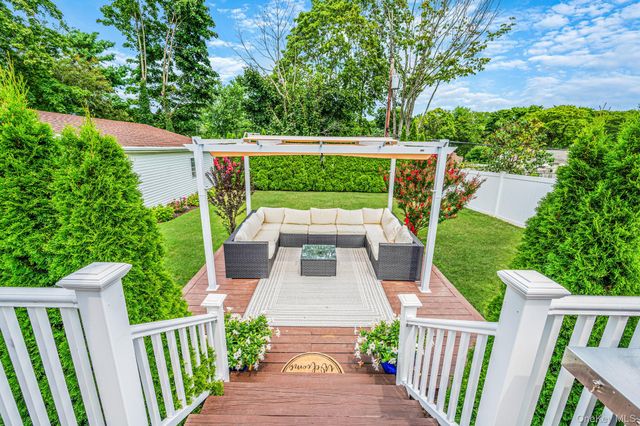 5 Gardenia Drive, Commack, NY 11725