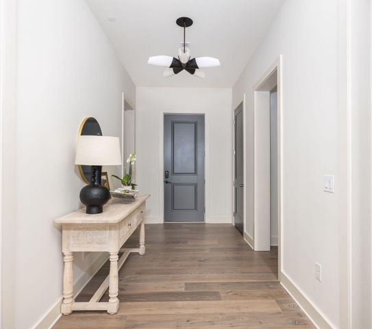 301 Longshore Street 423, Charleston, SC 29492