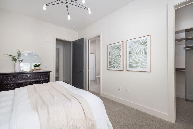 301 Longshore Street 423, Charleston, SC 29492