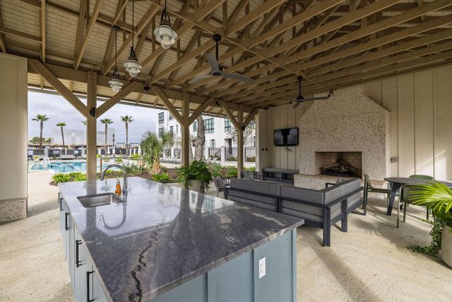 301 Longshore Street 423, Charleston, SC 29492