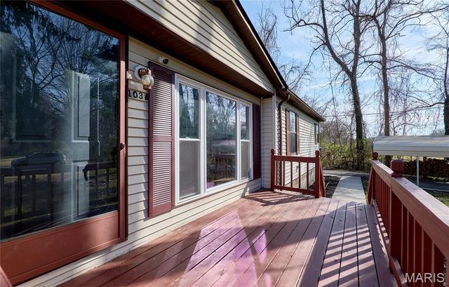 103 E Lark Drive A, Fenton, MO 63026