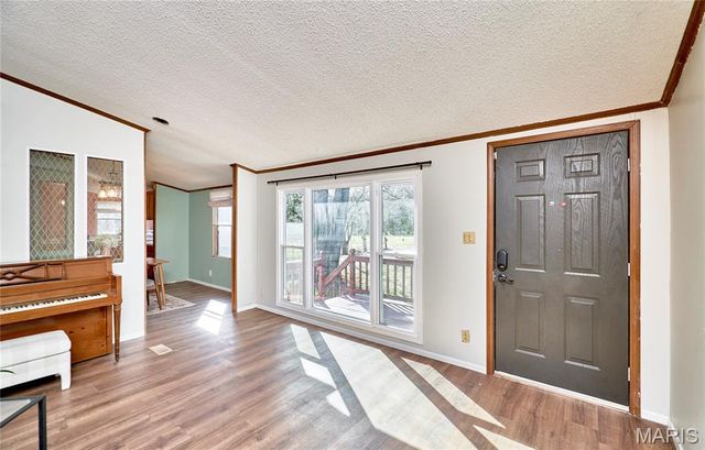 103 E Lark Drive A, Fenton, MO 63026