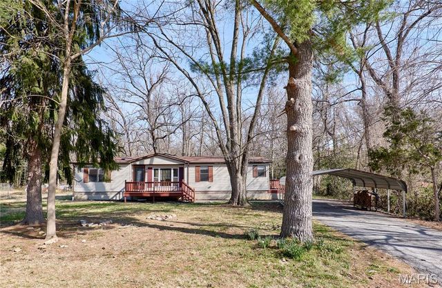 103 E Lark Drive A, Fenton, MO 63026