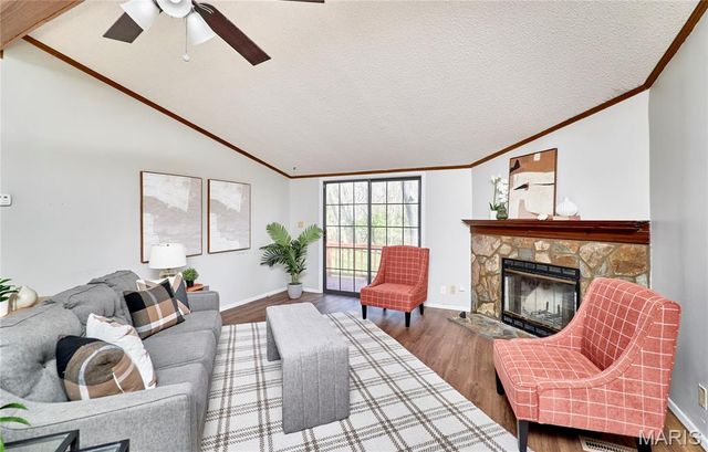 103 E Lark Drive A, Fenton, MO 63026