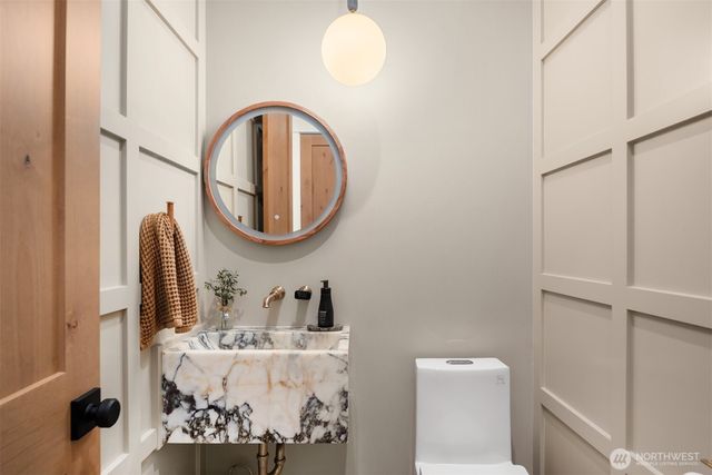 33310 NE 95th Place, Carnation, WA 98014