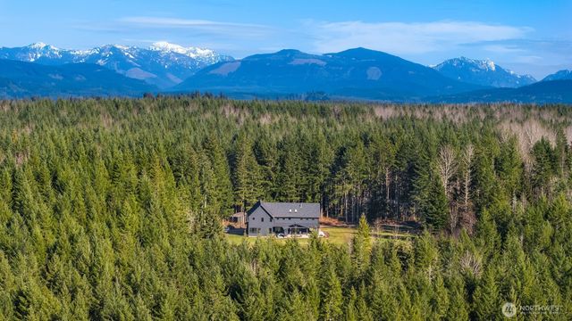 33310 NE 95th Place, Carnation, WA 98014