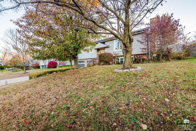 128 EJ Frick, Manhattan, KS 66503