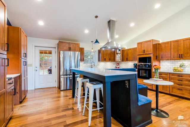 128 EJ Frick, Manhattan, KS 66503