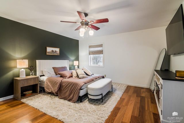 128 EJ Frick, Manhattan, KS 66503