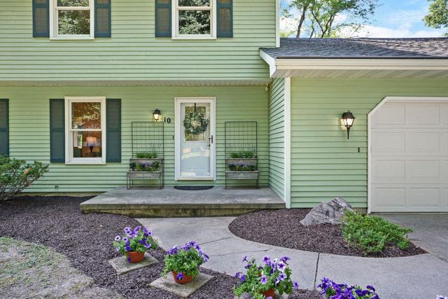 10 STONECREST Circle, Madison, WI 53717