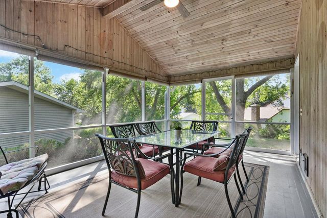 10 STONECREST Circle, Madison, WI 53717
