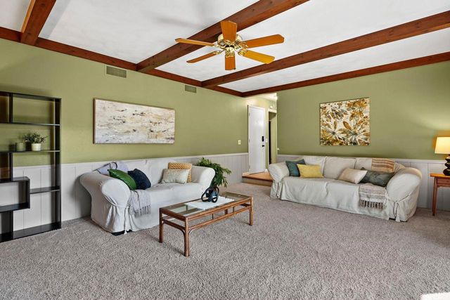10 STONECREST Circle, Madison, WI 53717
