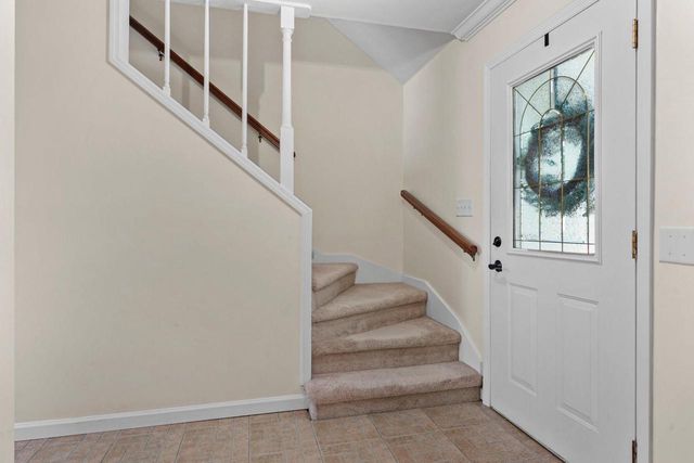 10 STONECREST Circle, Madison, WI 53717
