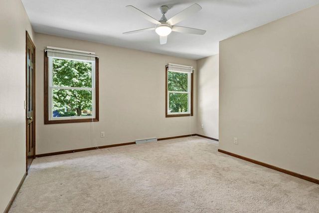 10 STONECREST Circle, Madison, WI 53717