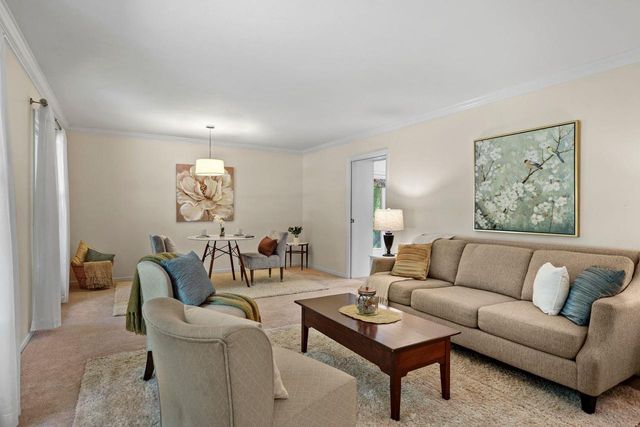 10 STONECREST Circle, Madison, WI 53717