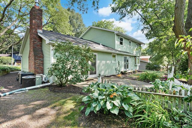 10 STONECREST Circle, Madison, WI 53717