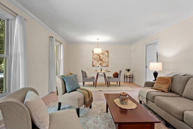 10 STONECREST Circle, Madison, WI 53717
