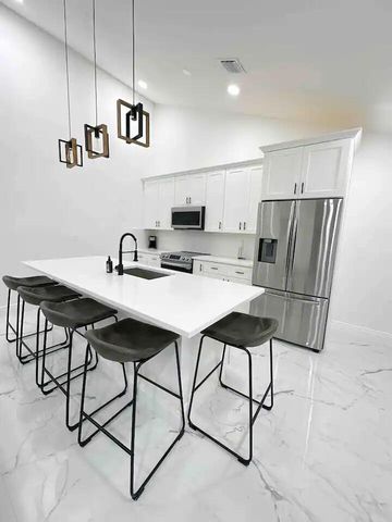 1255 PERIWINKLE Place, Wellington, FL 33414