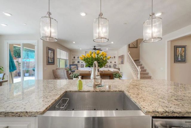 2071 Wagon Wheel Court, Escondido, CA 92026