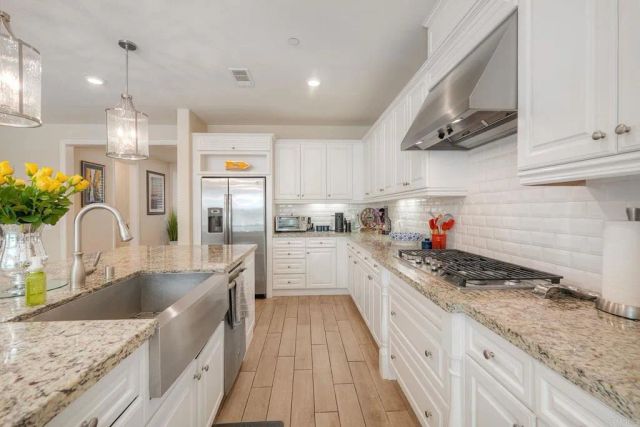 2071 Wagon Wheel Court, Escondido, CA 92026